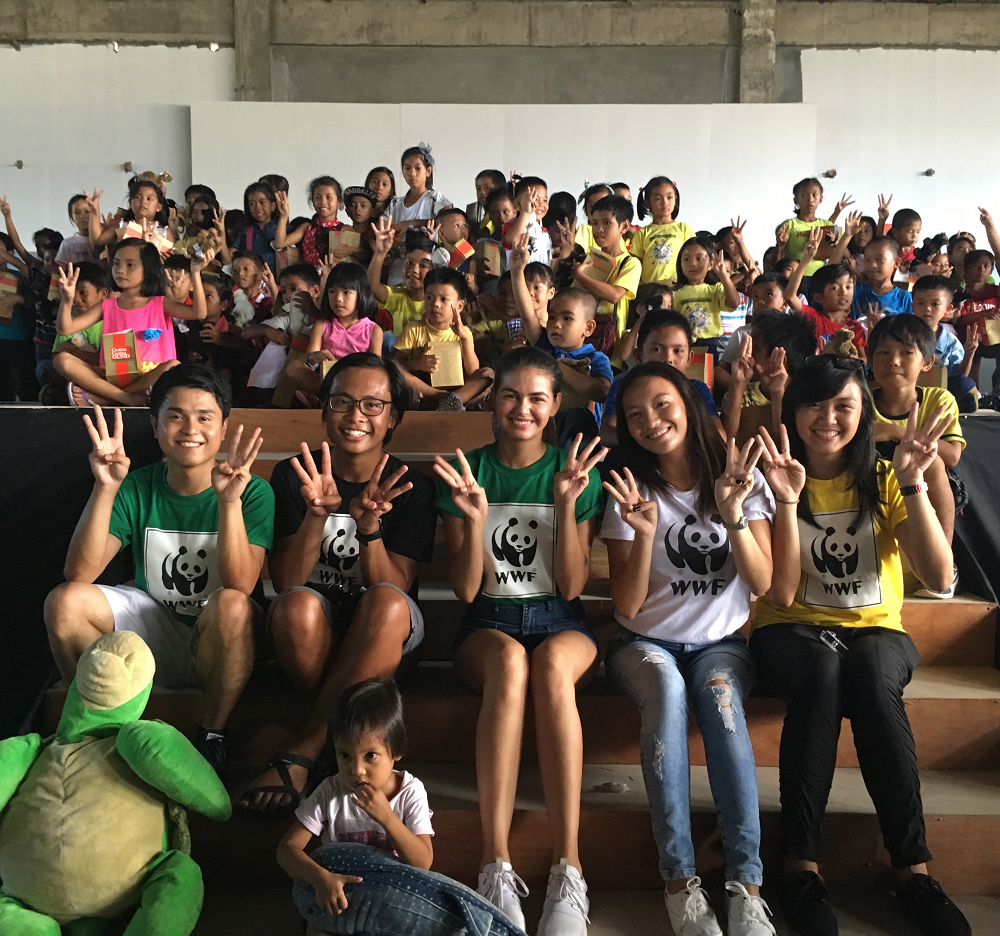 <h1>Janine Gutierrez Meets Donsol</h1>
<p>Janine visited schoolchildren in Donsol as part of</p>
<p style="text-align: right;"><a href="https://archive.wwf.org.ph/resource-center/story-archives-2017/janine-gutierrez-meets-donsol/">Read More ></a></p>