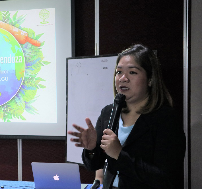 <h1>Food Safety Training in Tagaytay</h1>
<p>The training served as an eye-opener to alleviate the food</p>
<p style="text-align: right;"><a href="https://archive.wwf.org.ph/what-we-do/food/thesustainablediner/second-leg-of-food-safety-and-proper-food-handling-training-in-tagaytay-city/" target="_blank">Read More ></a></p>