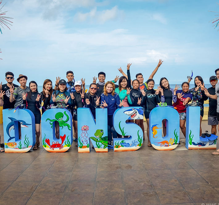 <h1>WWF-Philippines & RCL Regional Operating Headquarters Continue Partnership</h1>
<p>Ensuring oceans remain healthy has been a shared priority of the World Wide Fund for Nature (WWF) Philippines and the Royal Caribbean Cruises. Ltd (RCL)./p>
<p style="text-align: right;"><a href="https://archive.wwf.org.ph/resource-center/story-archives-2019/rcl-continued-partnership/" target="_blank">Read More ></a></p>