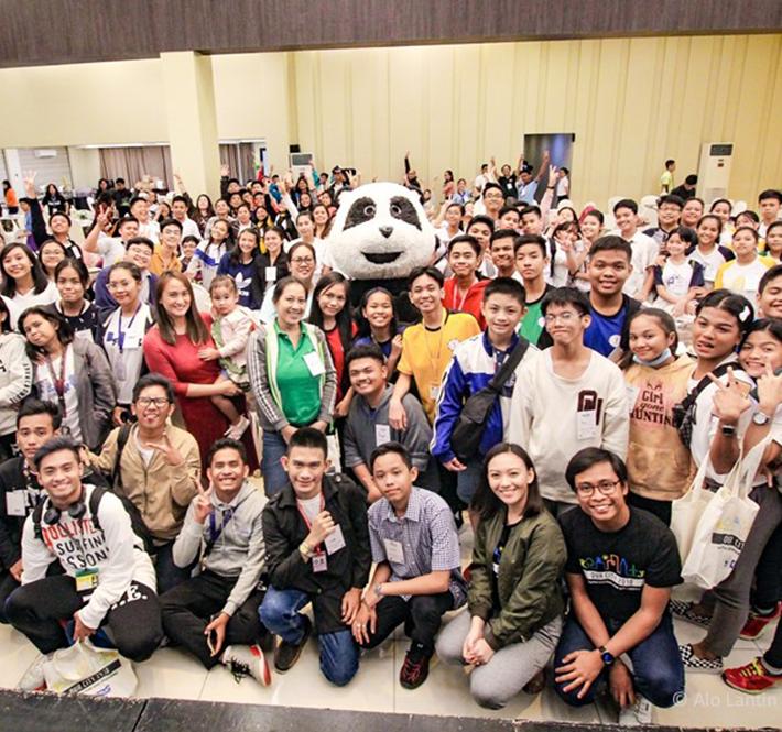 <h1>Solution Revolution Forum: Quezon City Youth Connect with Local Government</h1>
<p style="text-align: right;"><a href="https://archive.wwf.org.ph/resource-center/story-archives-2019/solutionrevolution/" target="_blank" rel="noopener">Read More ></a></p>