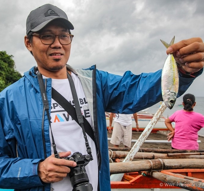 <h1>How Climate Change is Changing Our Fisheries
</h1>
<p>“We catch less small pelagic fish these days. Where before we could catch</p>
<p style="text-align: right;"><a href="https://archive.wwf.org.ph/resource-center/story-archives-2019/fisheries-climate-crisis/" target="_blank" rel="noopener noreferrer">Read More ></a></p>