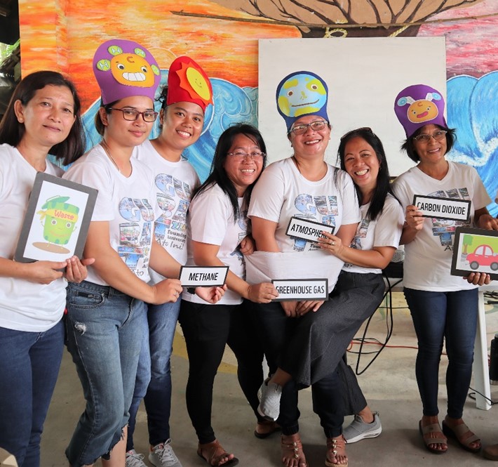 <h1>The Sustainable Diner at SwellFest 2019</h1>
<p>Representatives from The Sustainable Diner: A Key Ingredient for Sustainable Tourism project/p><p style="text-align: right;"><a href="https://archive.wwf.org.ph/resource-center/story-archives-2019/swellfest-ee/" target="_blank" rel="noopener noreferrer">Read More ></a></p>