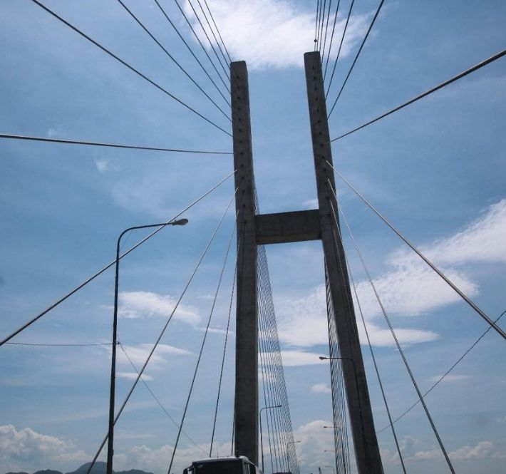 <h1>WWF-Philippines Talks About Tackling ESG Risks through Finance, for a Sustainable Future</h1>
<p>The financial sector stands poised to address the risks that threaten it, and the rest of society.</p>
<p style="text-align: right;"><a href="https://archive.wwf.org.ph/resource-center/story-archives-2021/tackling-esg-risks-through-finance/" target="_blank" rel="noopener noreferrer">Read More ></a></p>