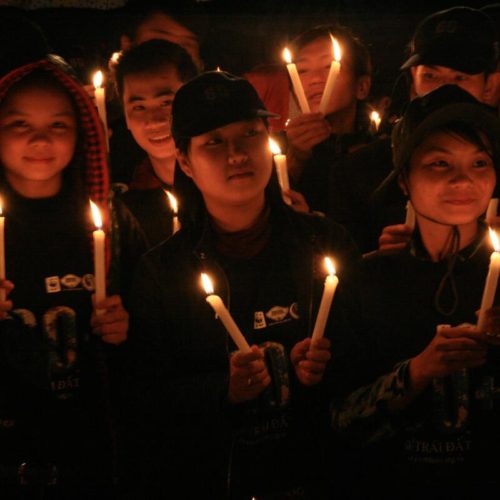 <h1> Shape Our Future: WWF-Philippines Calls For Filipinos to Join the Global Earth Hour 2022 Movement for Nature
</h1>
<p style="text-align: right;"><a href="https://archive.wwf.org.ph/resource-center/story-archives-2022/shape-our-future-wwf-philippines-calls-for-filipinos-to-join-the-global-earth-hour-2022-movement-for-nature/" target="_blank" rel="noopener noreferrer">Read More ></a></p>